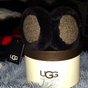 UGG Earmuffs